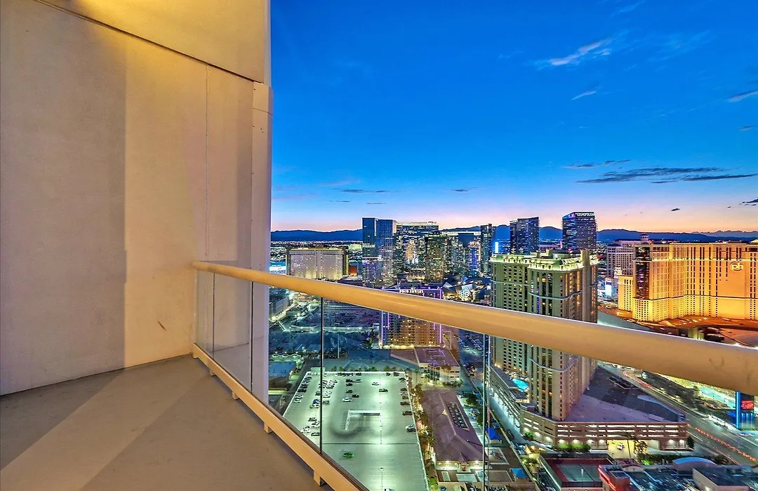 Signature Mgm Top 38Th Floor Penthouse, Best Deluxe Balony Strip View Suite, No Resort Fee, Free Valet, Shortest Walk 2 Mgm-1