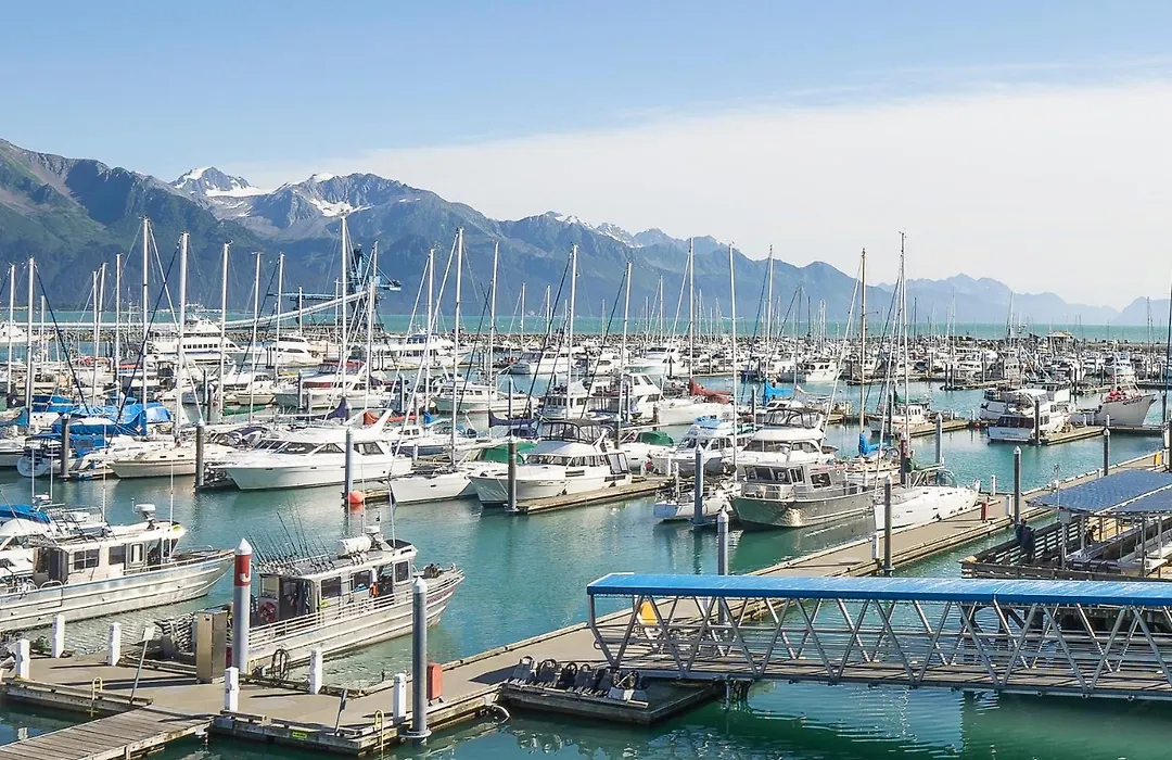 Harbor 360 Hotel Seward-1