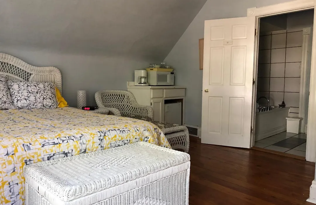 Lucy'S Place-1