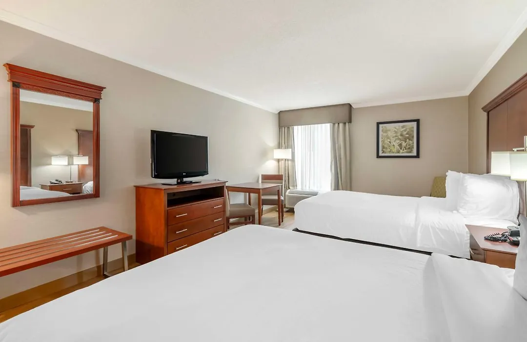 Syracuse Grand-1