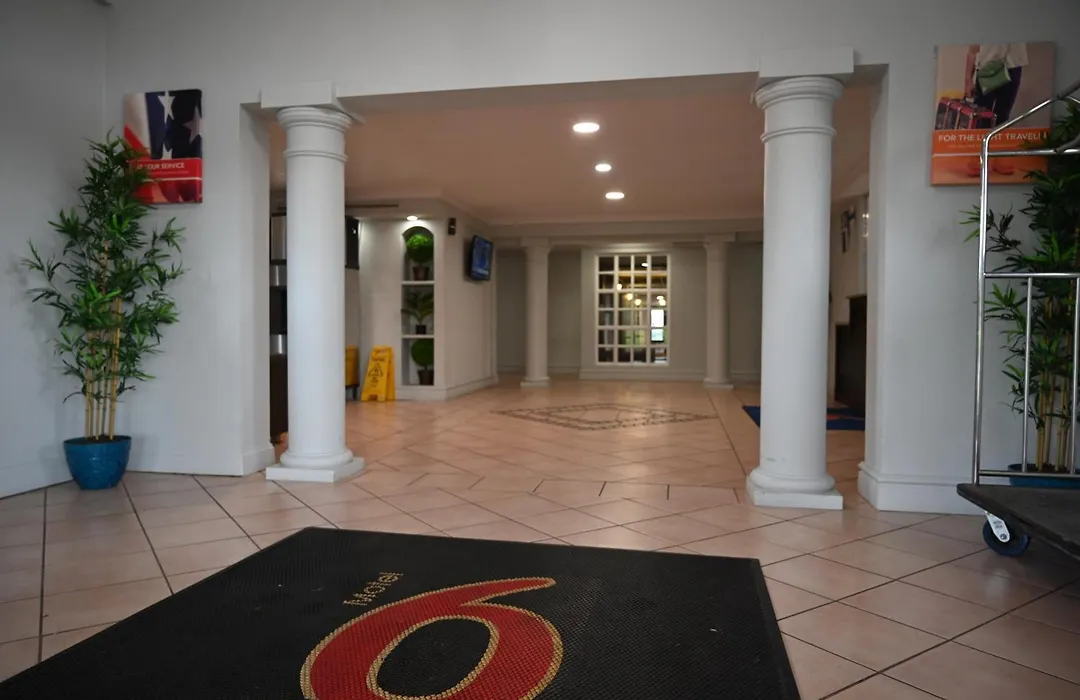 Motel 6-Hazelwood, Mo-1