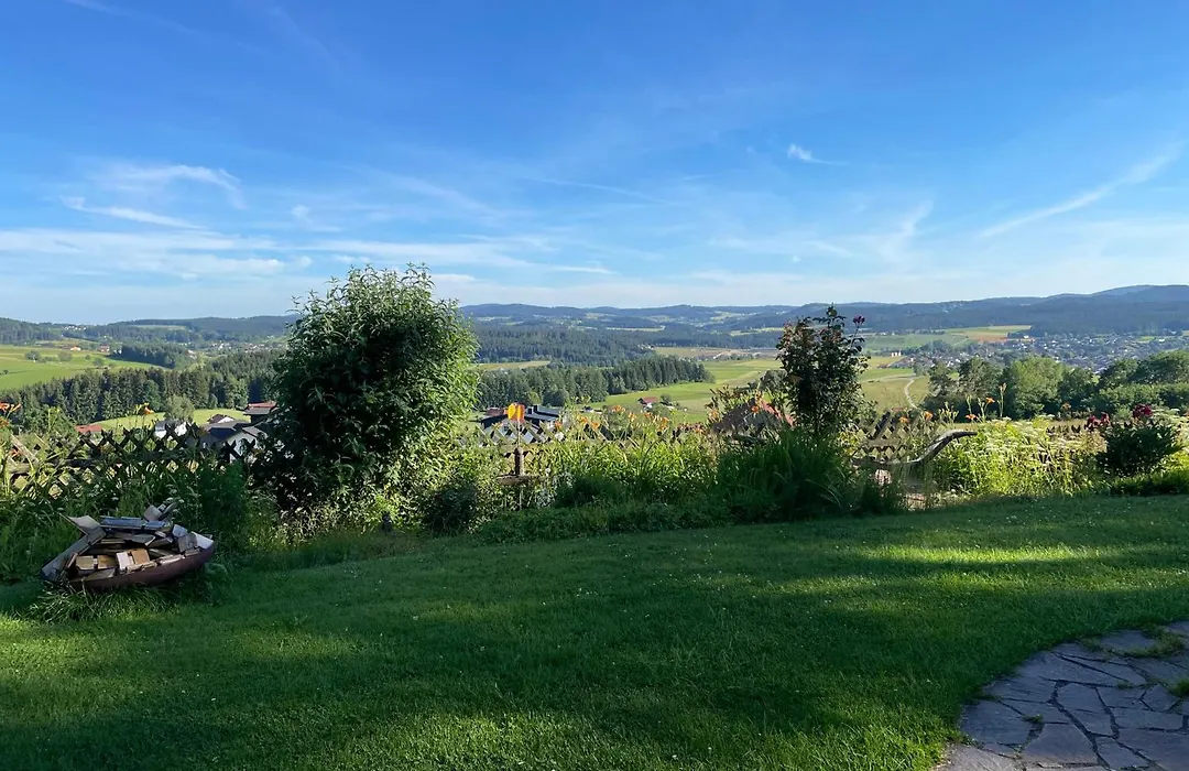 Hotel Haus am Berg-1