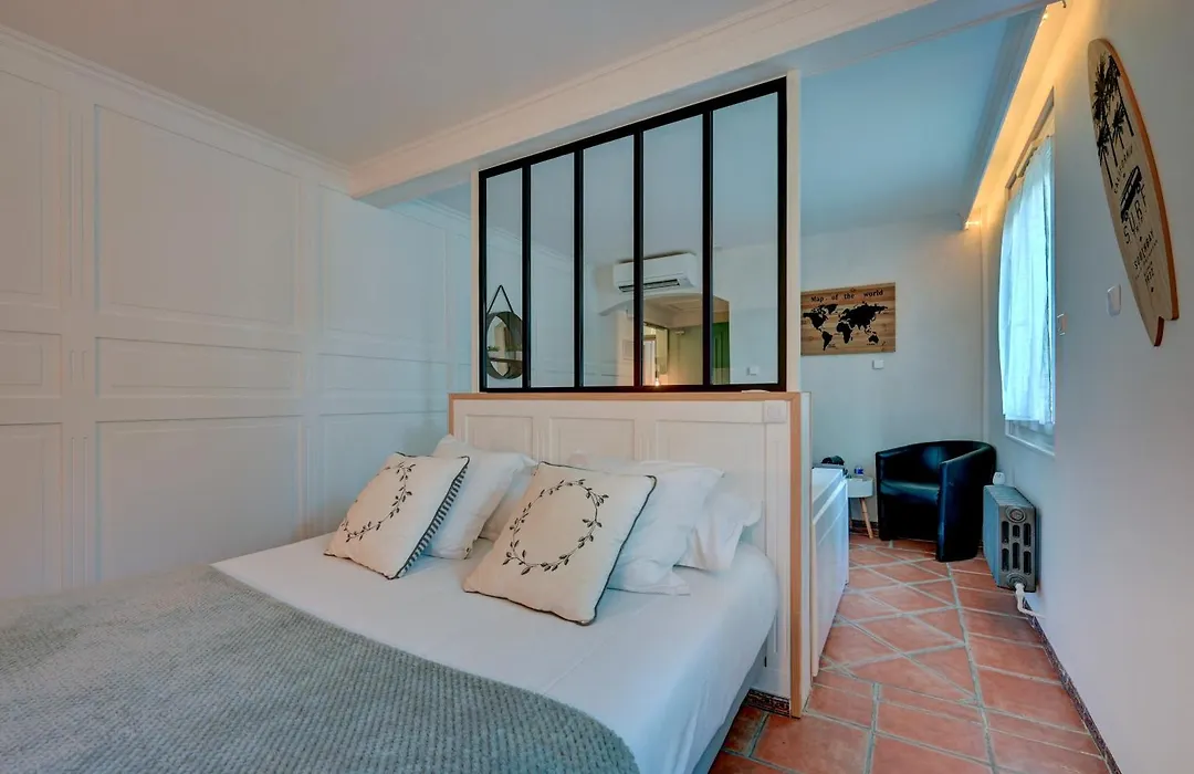The Originals Boutique, Clair Hôtel, Martigues-1