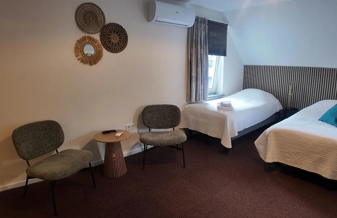 Hotel De Lange Akker-1