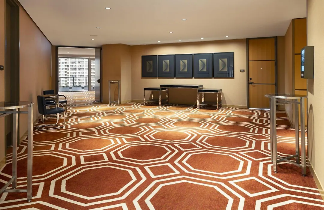 Residence Inn By Marriott Chicago Downtown Magnificent Mile-1