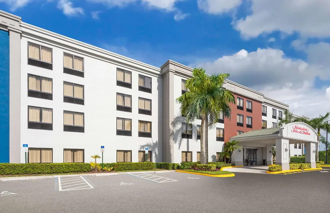Hampton Inn & Suites Boynton Beach-1