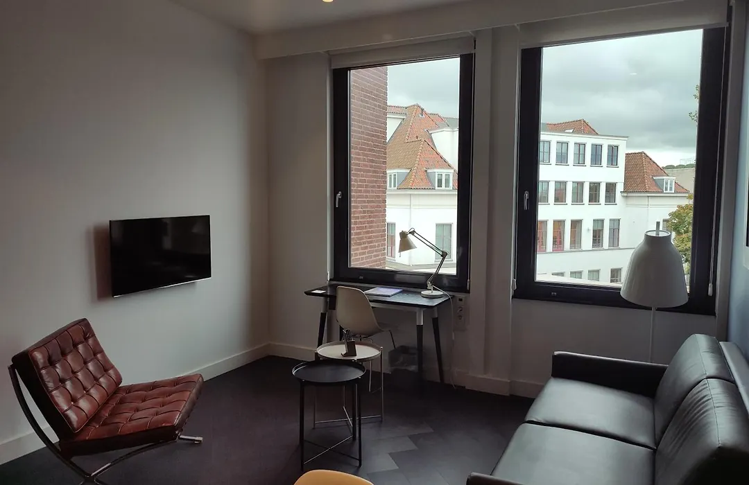 B-Aparthotel Kennedy-1
