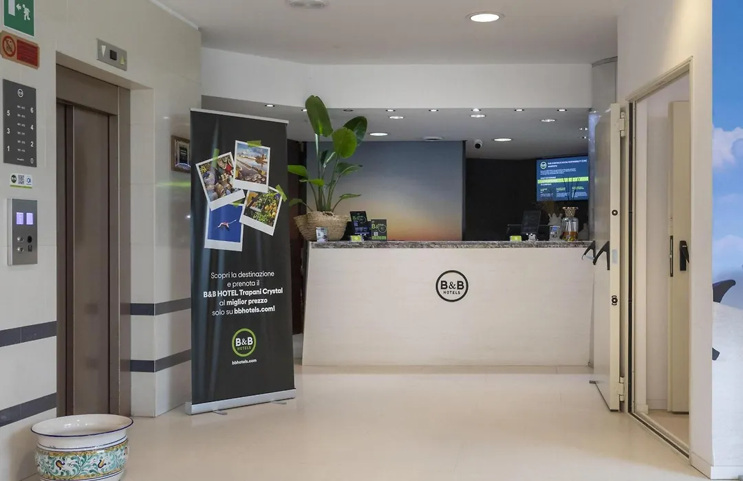 B&B Hotel Trapani Crystal-1