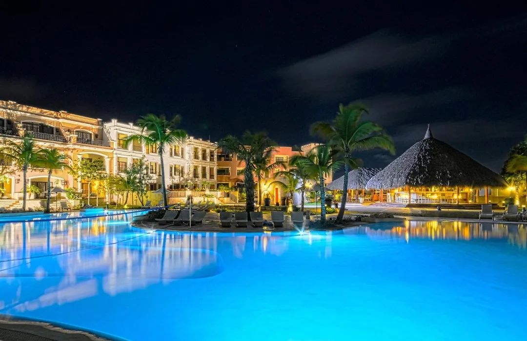 Tan Resorts Marina Cap Cana-1