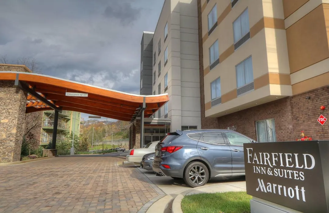 Fairfield Inn & Suites By Marriott Gatlinburg Downtown-1
