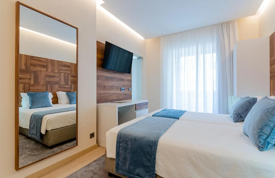 Hotel Avenida Park-1
