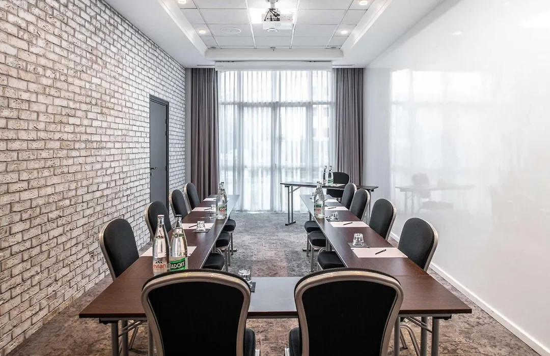 pentahotel Paris Charles de Gaulle-1