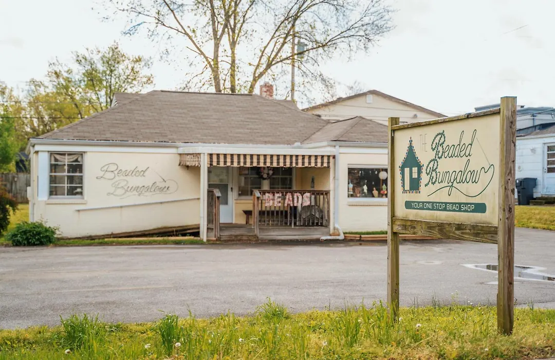 The Iris Motel-1