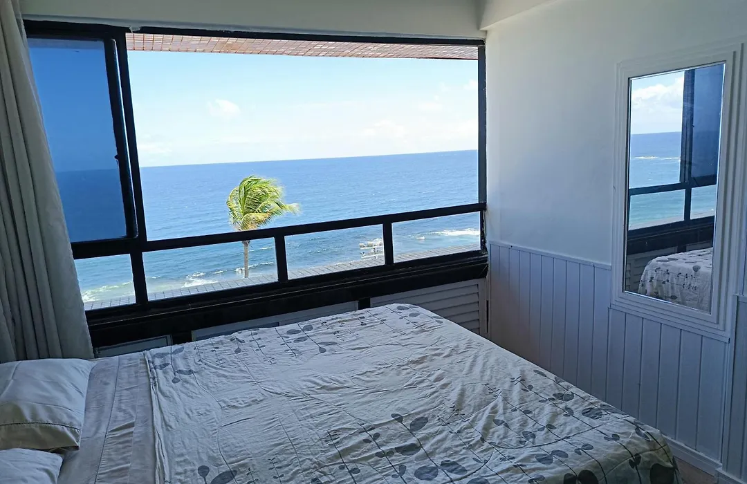 Farol Barra Flat-1
