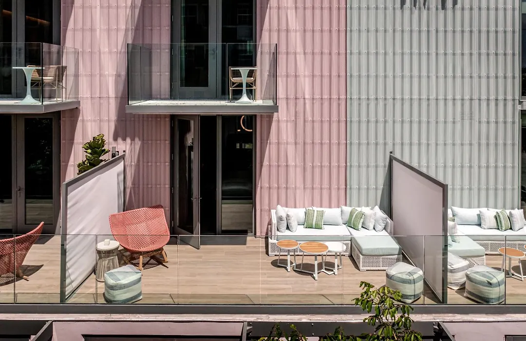 The Ray Hotel Delray Beach, Curio Collection By Hilton-1
