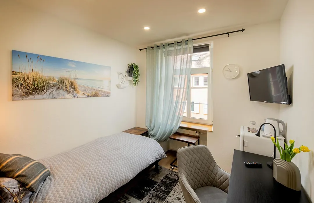 Syrtaki Rooms Comfortable Business Stay im Schwarzwald-1