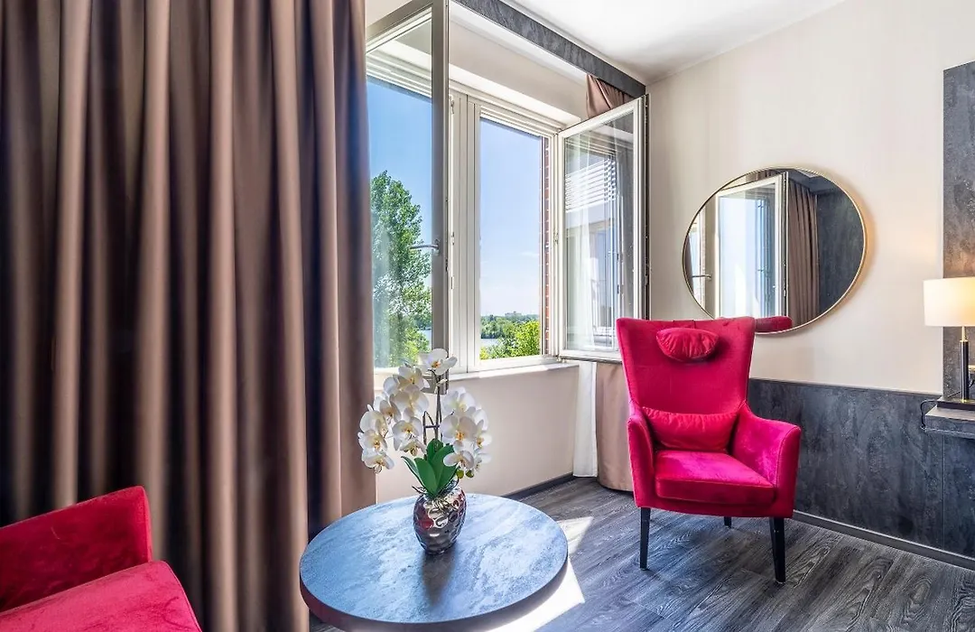 PLAZA Schwerin; Sure Hotel Collection by Best Western-1