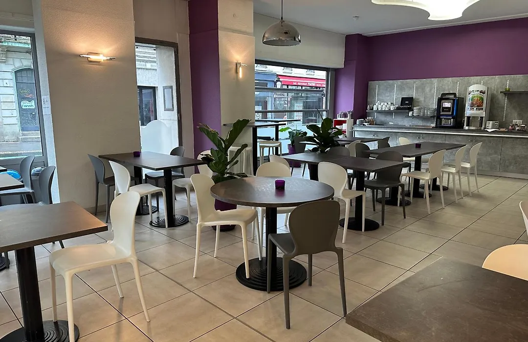 The Originals City, Hôtel Nevers Centre Gare (Inter-Hotel)-1