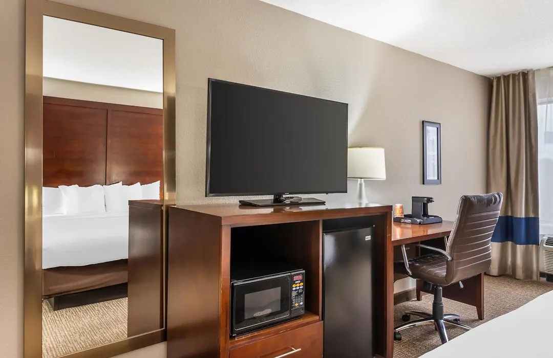 Comfort Inn & Suites Conway-1