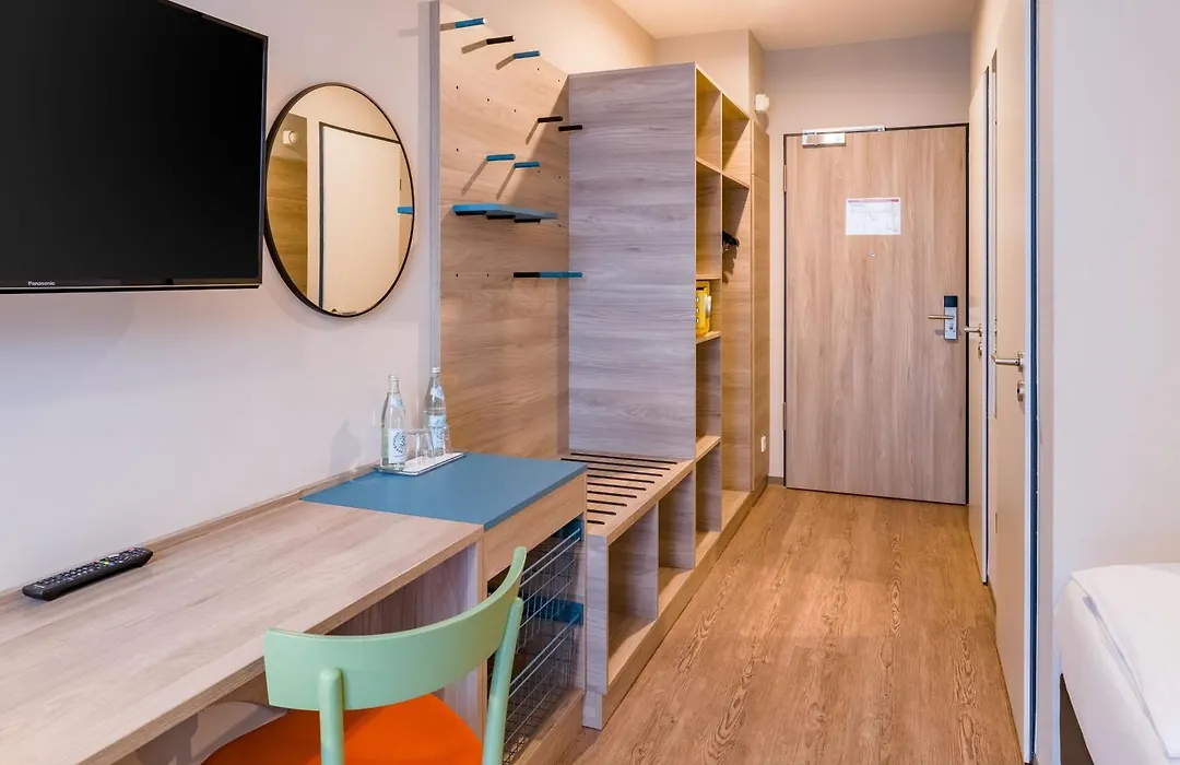 Ramada Encore By Wyndham Munich Messe-1