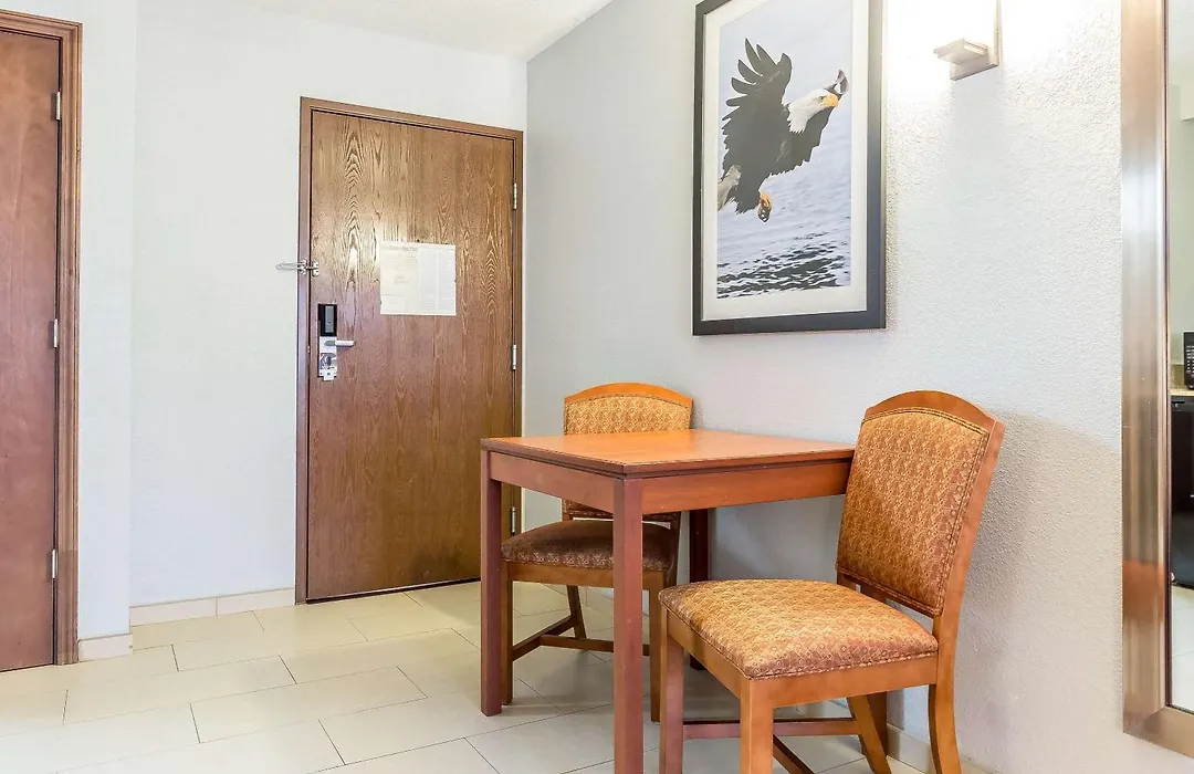 Comfort Inn Alton Near I-255-1