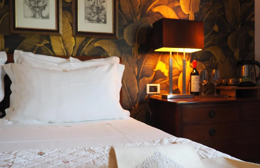 Aura Relais-1