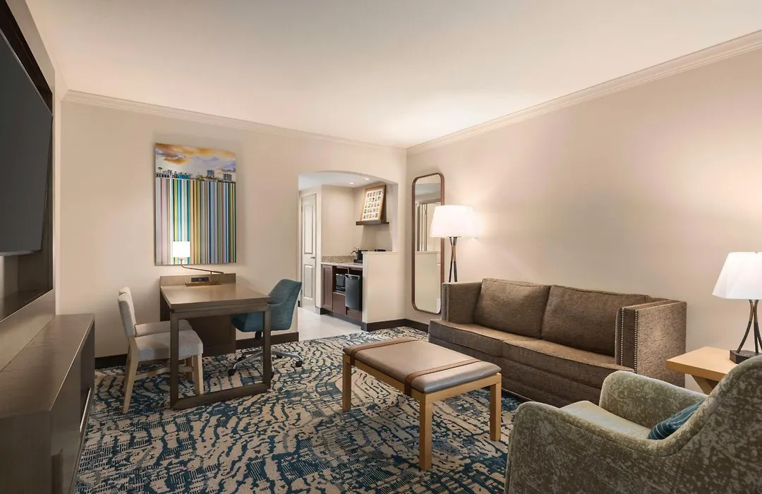 Embassy Suites By Hilton Tampa Downtown Convention Center-1