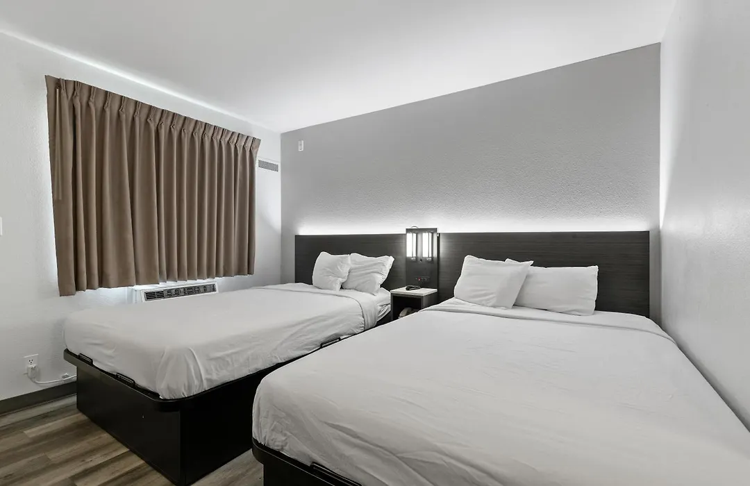 Motel 6-Oceanside, Ca-1