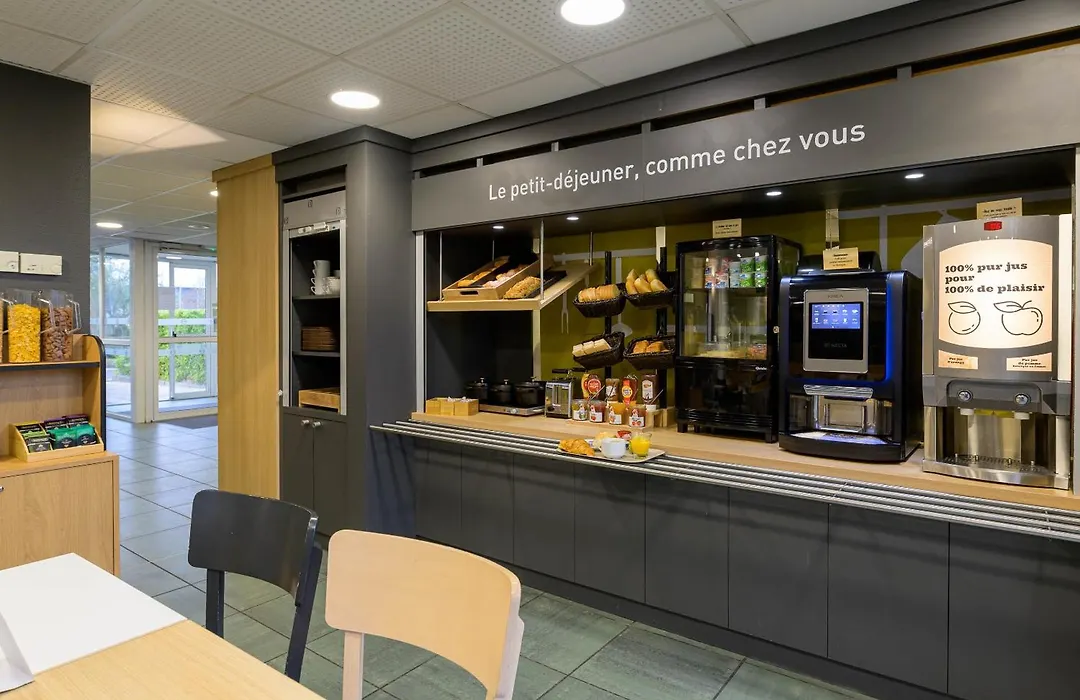 B&B Hotel Creil Chantilly-1