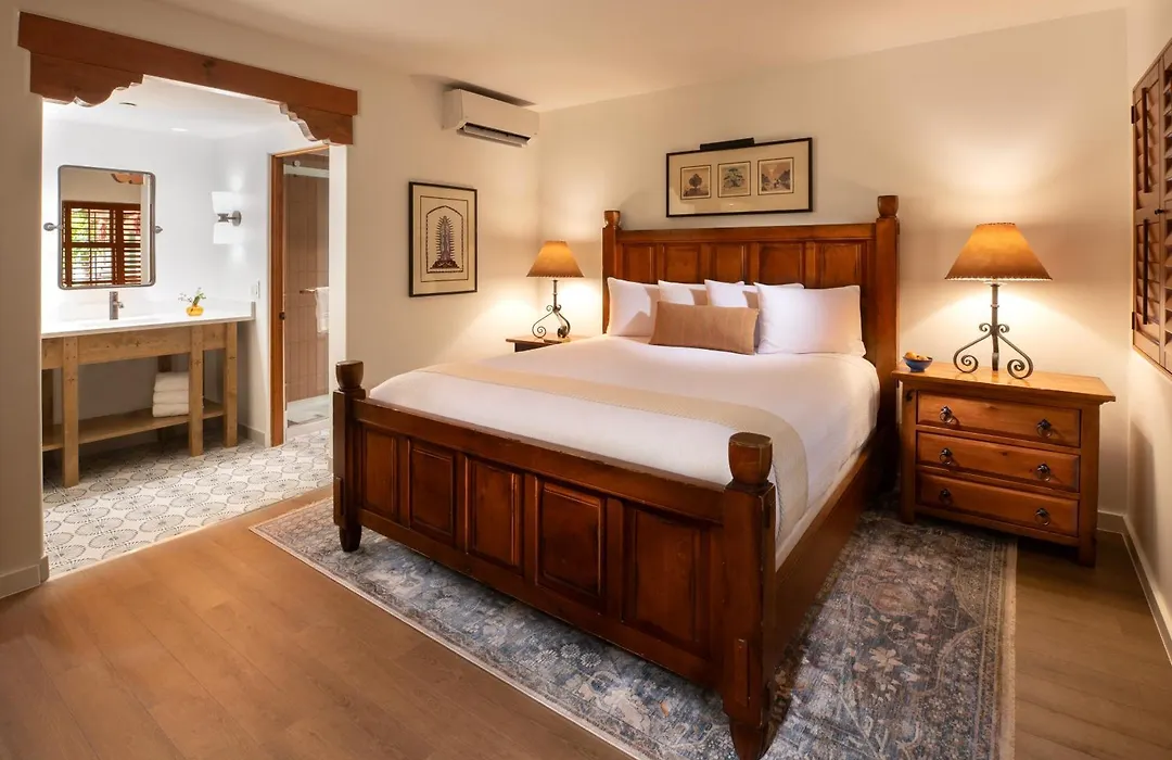 Pinon Court By La Fonda-1