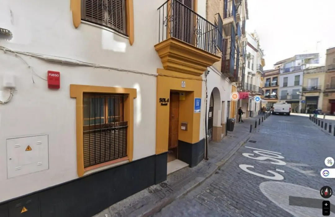 Le Petit Palue Sevilla-1