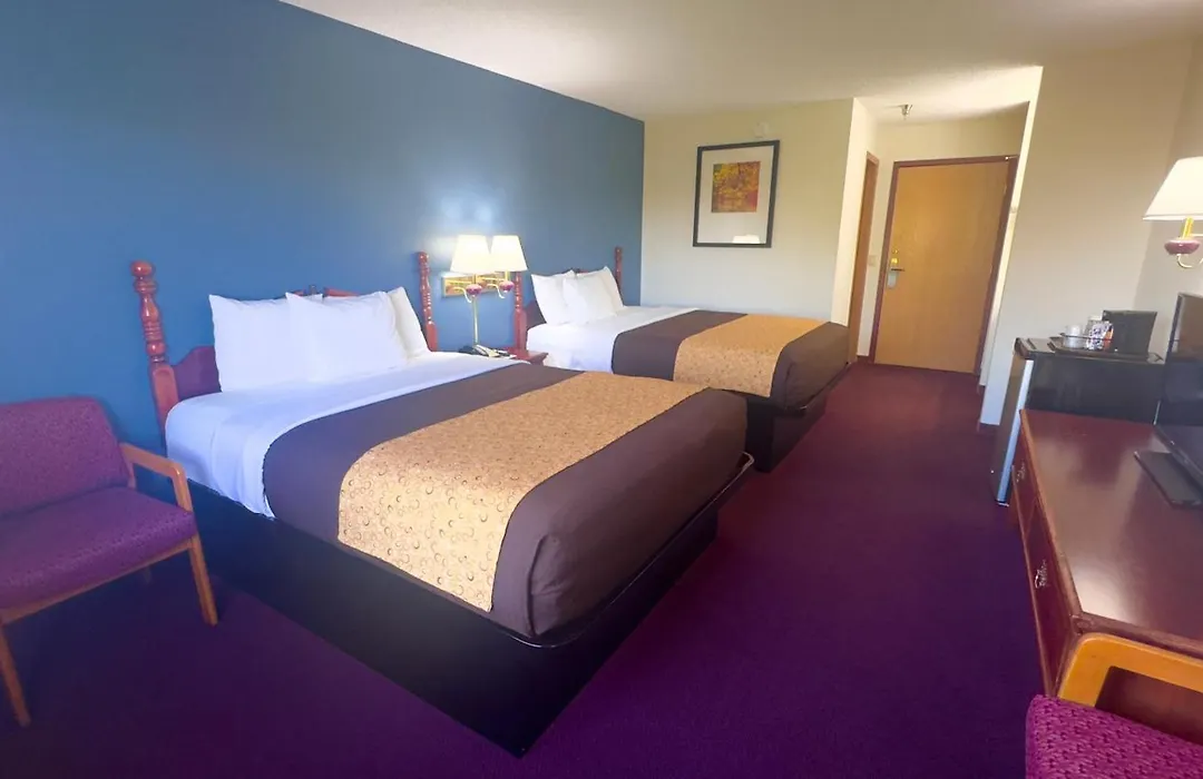 Scenic Hills Inn-1