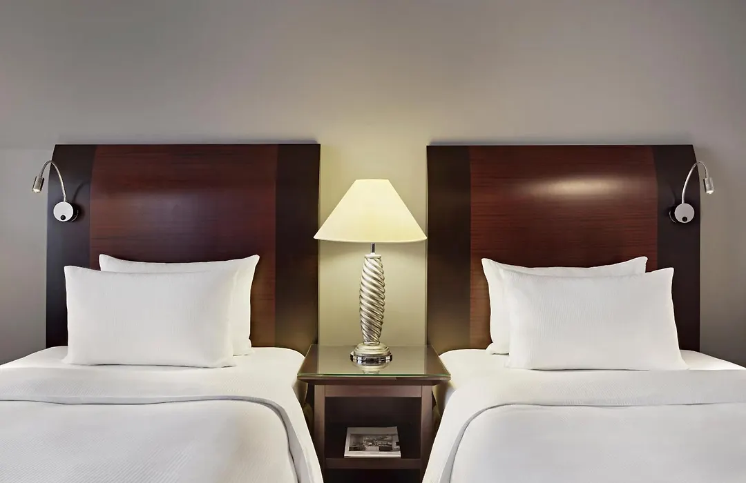 Lindner Hotel Cologne City Plaza, Part Of Jdv By Hyatt-1