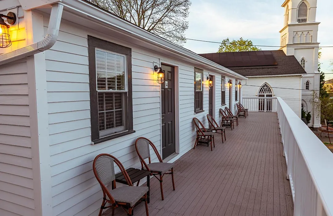 Eagle House Motel-1