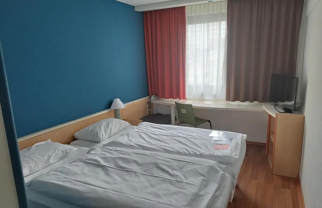 Ibis Ulm City-1