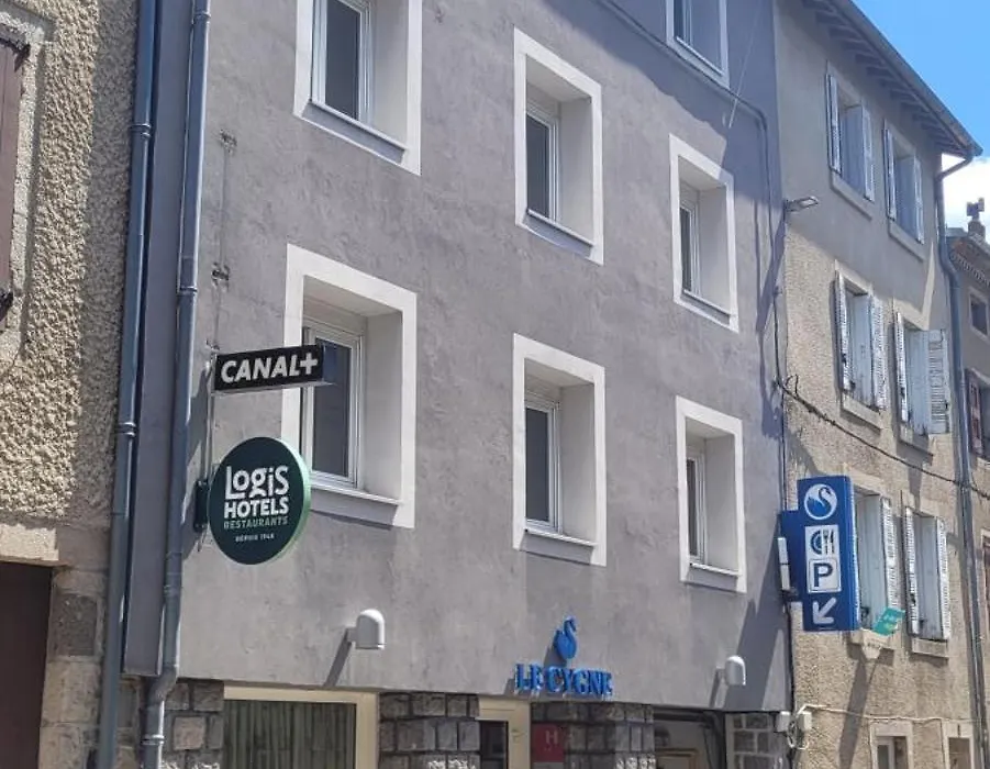 Logis Hotel Le Cygne-1