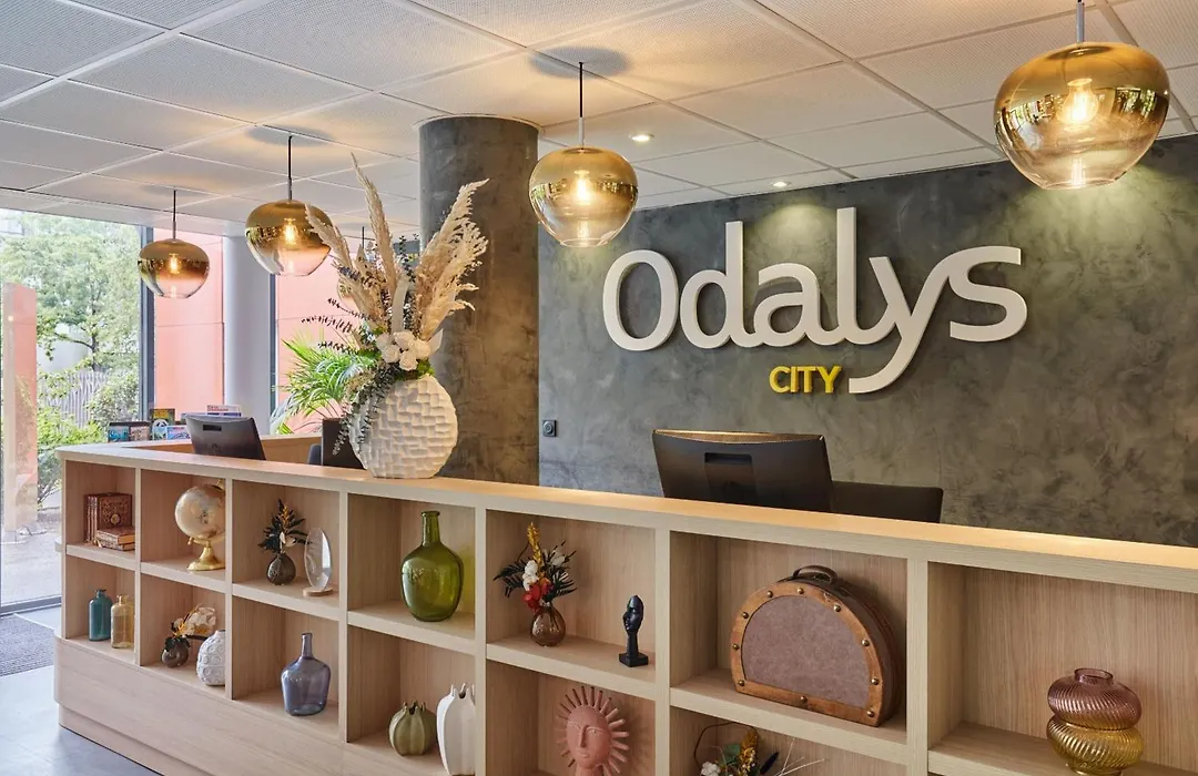 Appart'Hotel Odalys City - Bioparc Lyon Est-1