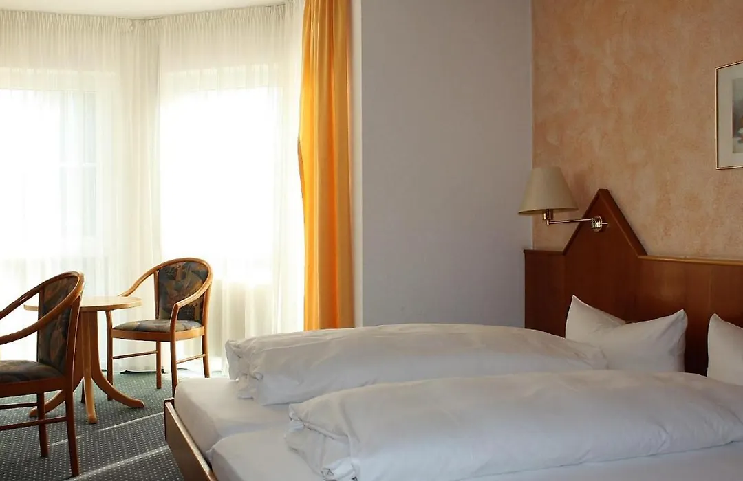 Hotel Schöne Aussicht-1