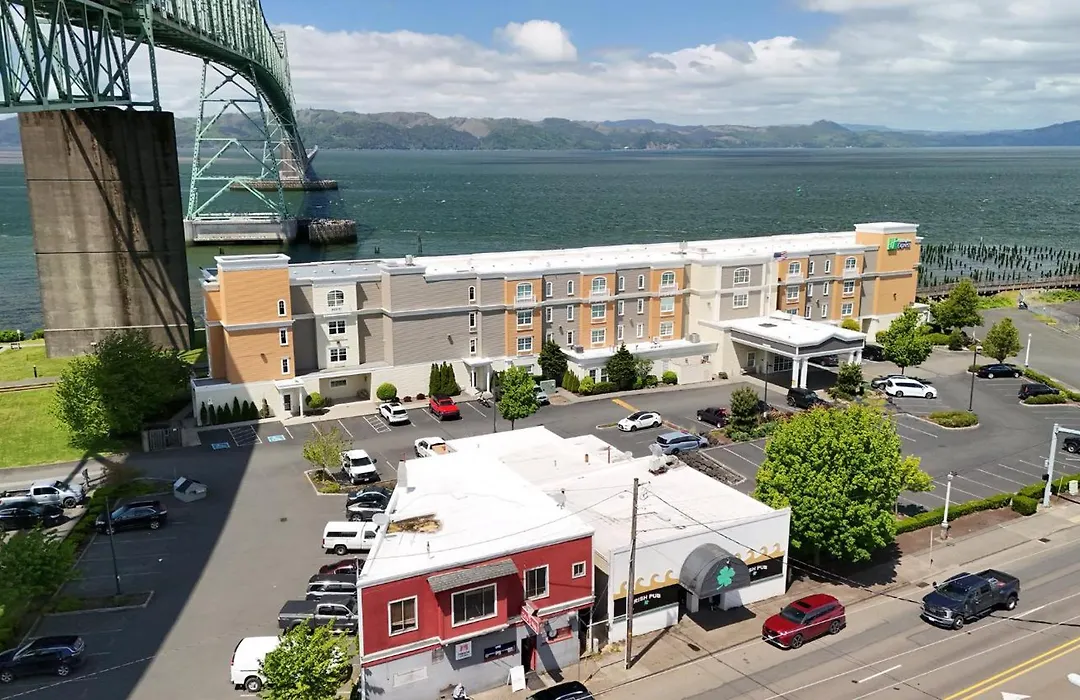 Holiday Inn Express Hotel & Suites Astoria By Ihg-1