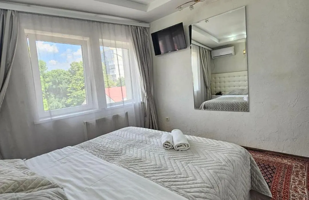 Bella Donna Hotel-1