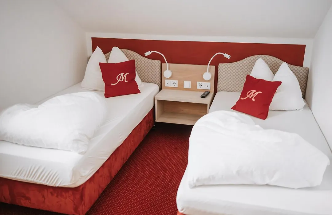 Hotel Mutz-1