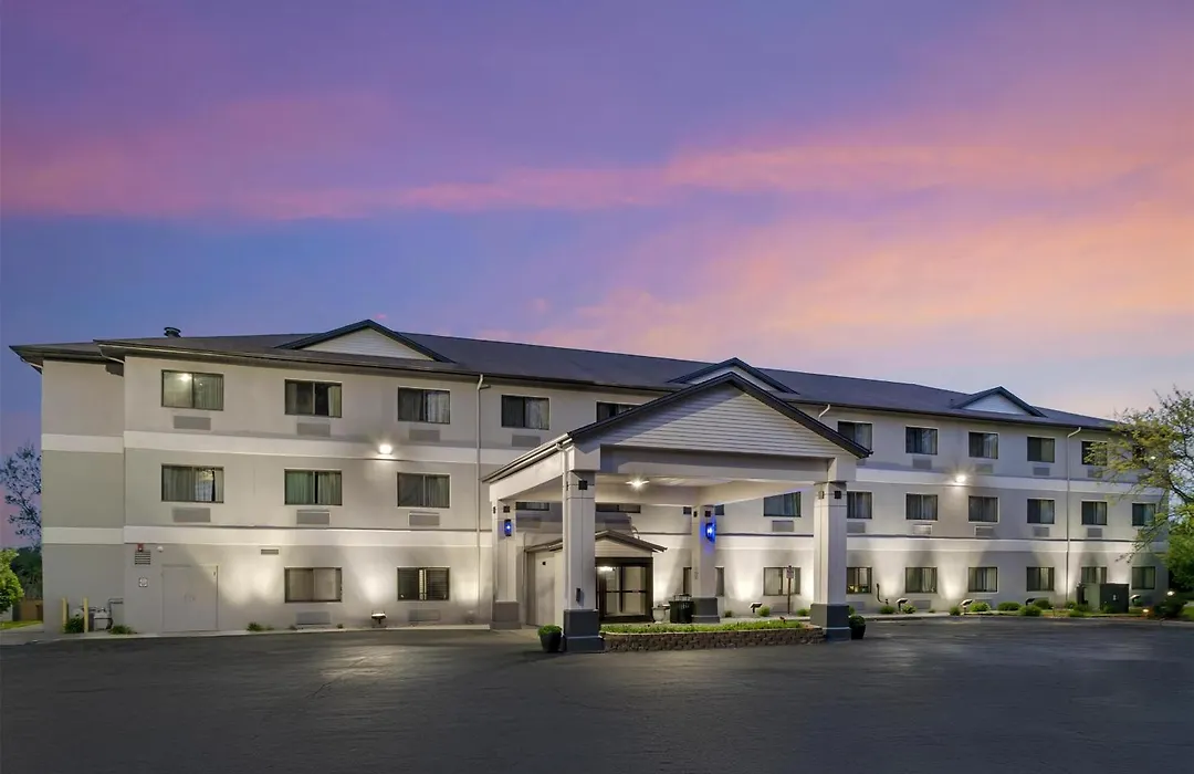 Best Western Port Huron Blue Water Bridge-1