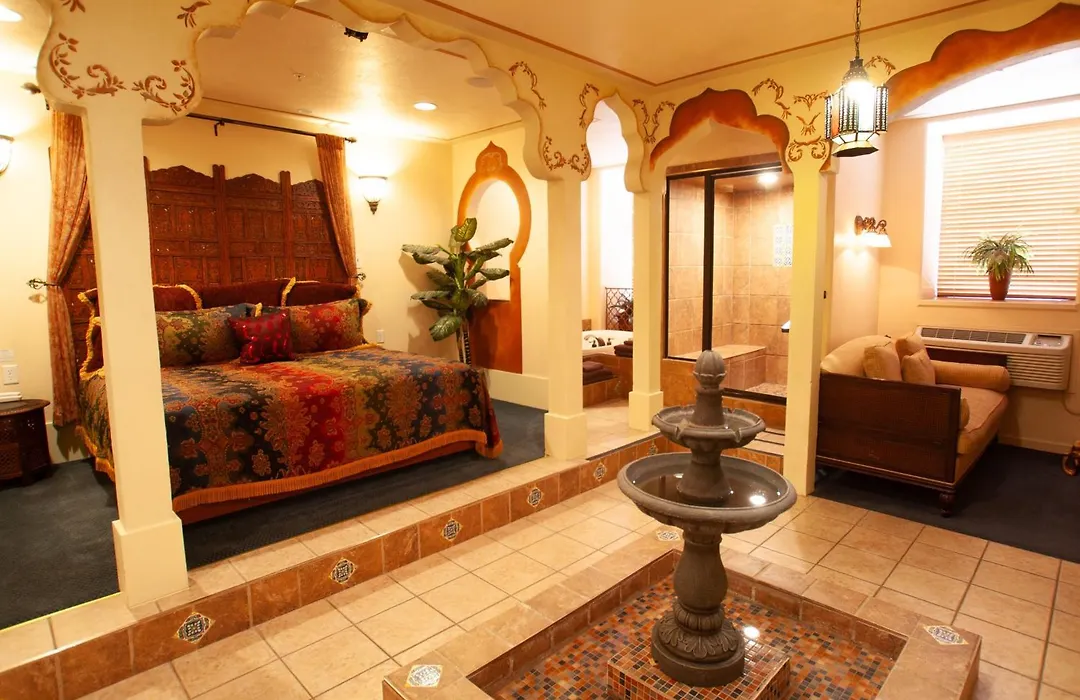 Destinations Inn Theme Rooms-1