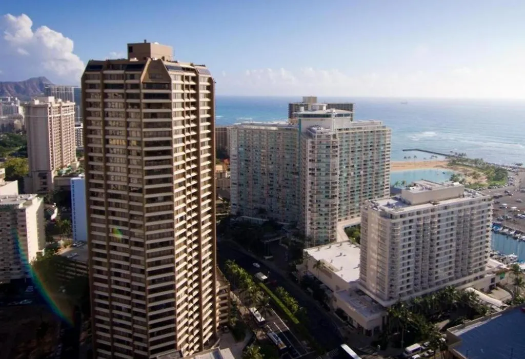 Marina Tower Waikiki-1