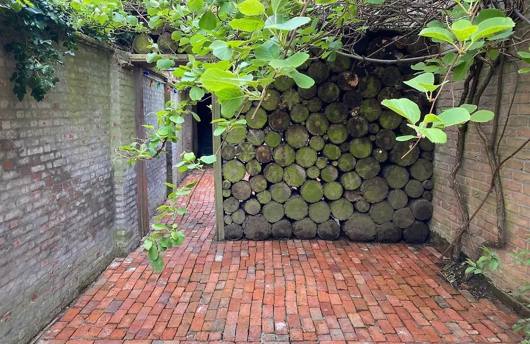 De Buitenmuur Guest House-1