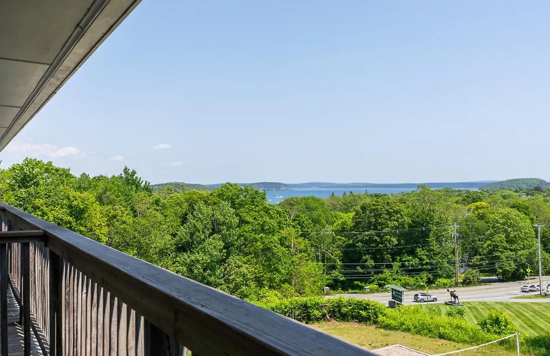 Wonder View Inn - Bar Harbor Collection-1