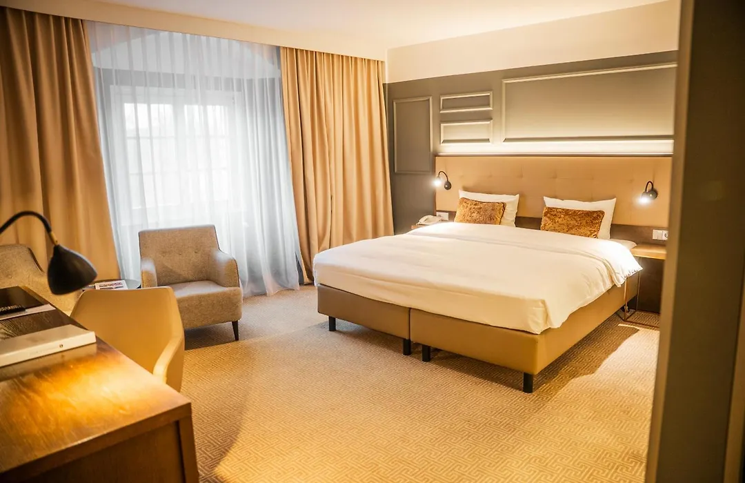 PK Parkhotel Kurhaus-1