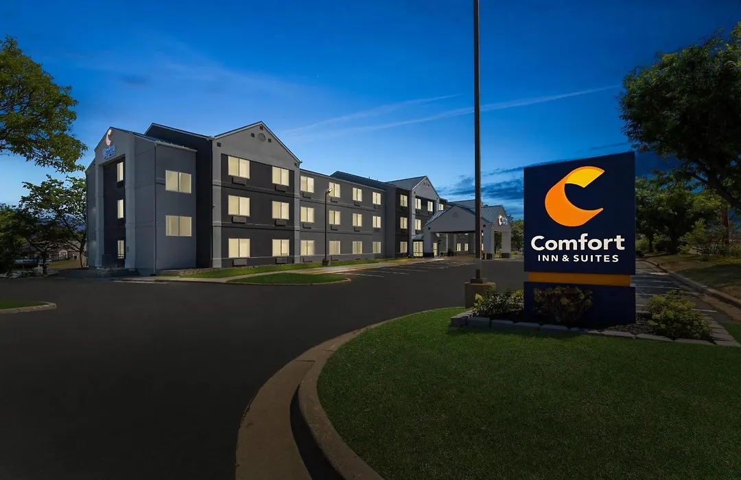 Comfort Inn & Suites Olathe - Kansas City-1