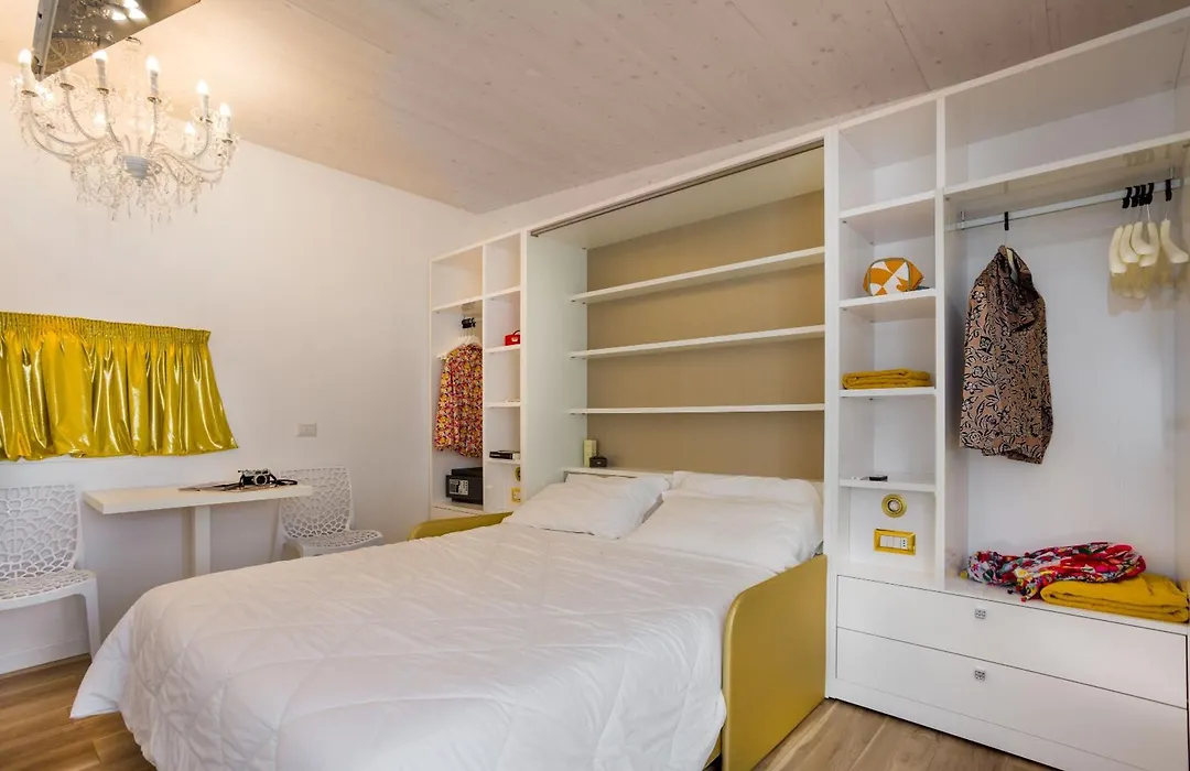 Miami Suite-1