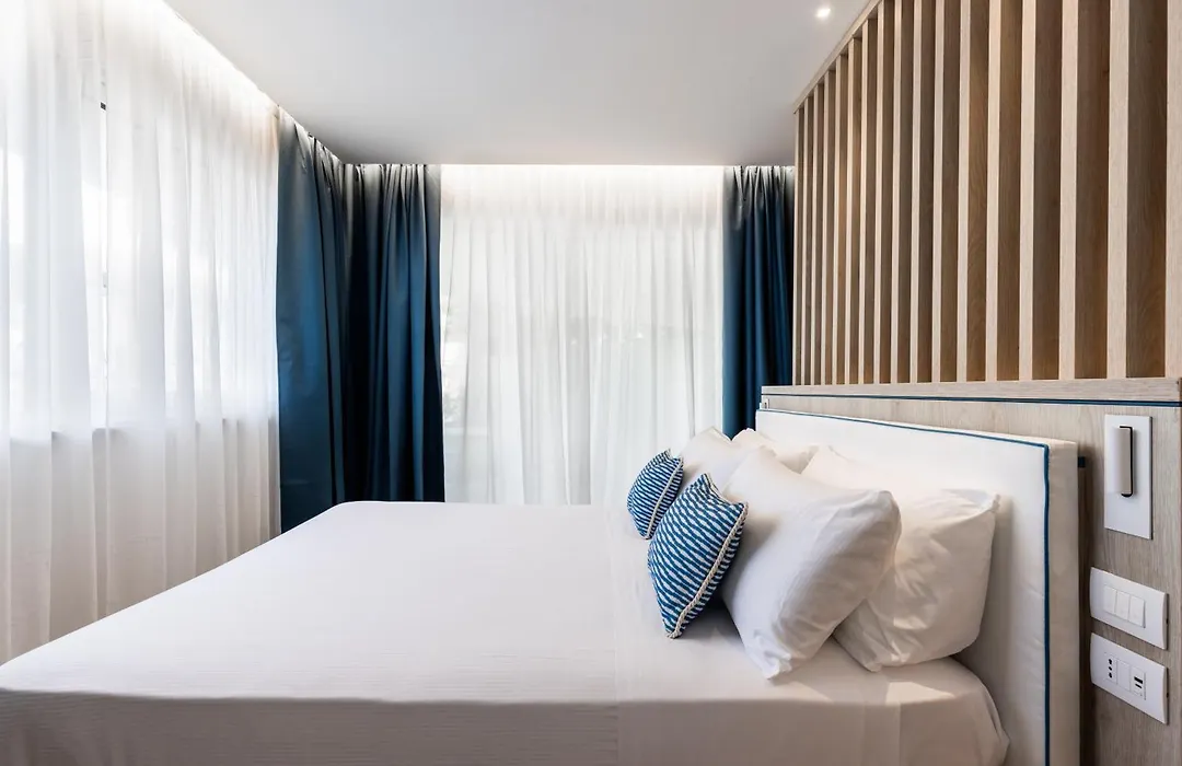 Hotel Tirrenia-1